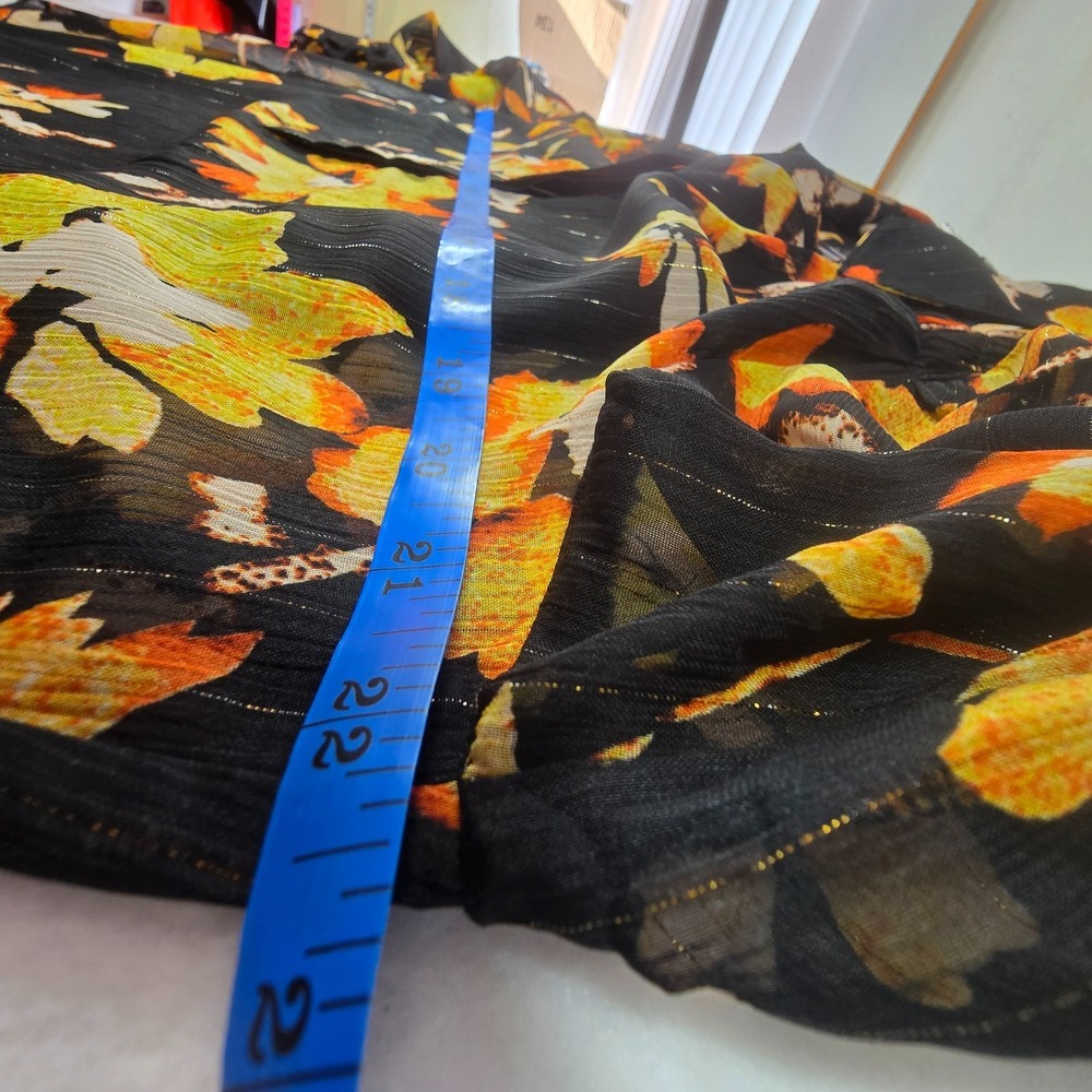 Nanette Lepore Lightweight Camisole & Floral Sheer Top Sz Large Metallic Artsy - Picture 8 of 16